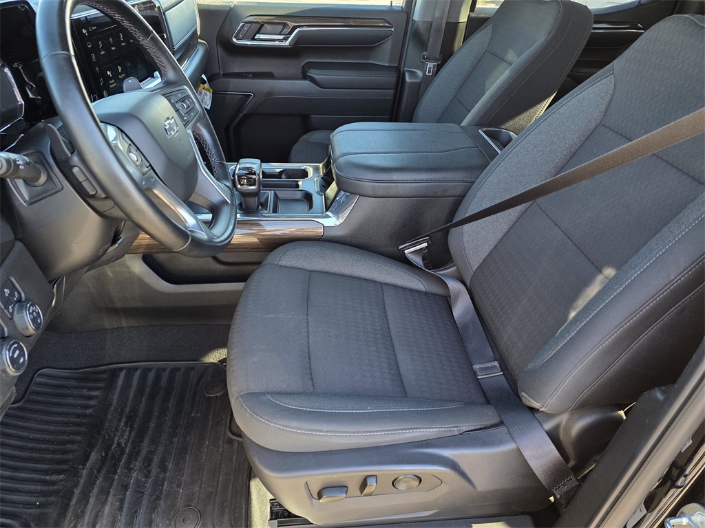 2024 Chevrolet Silverado 1500 RST - 10