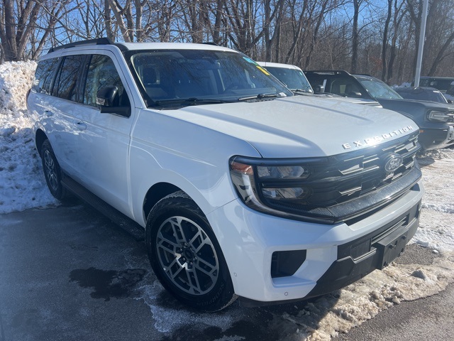 2025 Ford Expedition Active 4WD