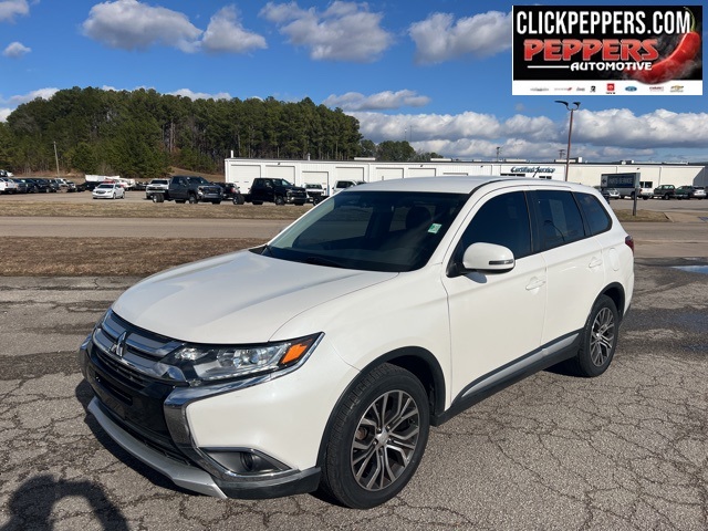 2016 Mitsubishi Outlander SE