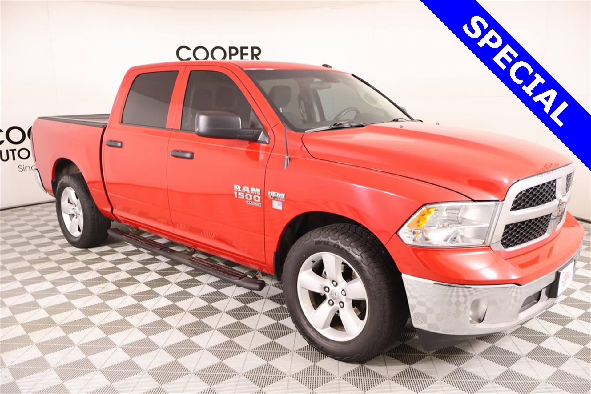 2022 RAM 1500 Classic Tradesman Crew Cab RWD