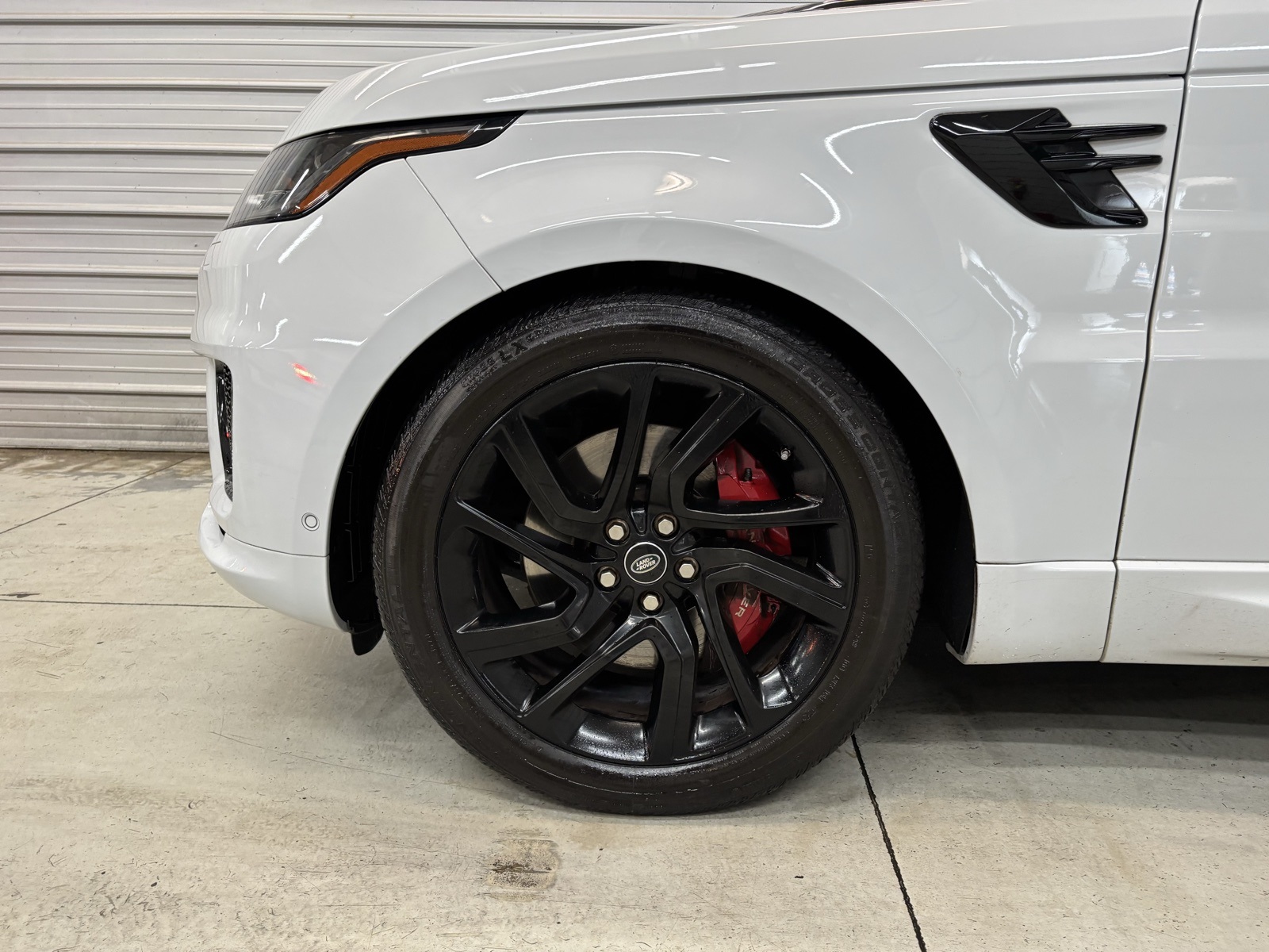 2017 Land Rover Range Rover HSE photo 36