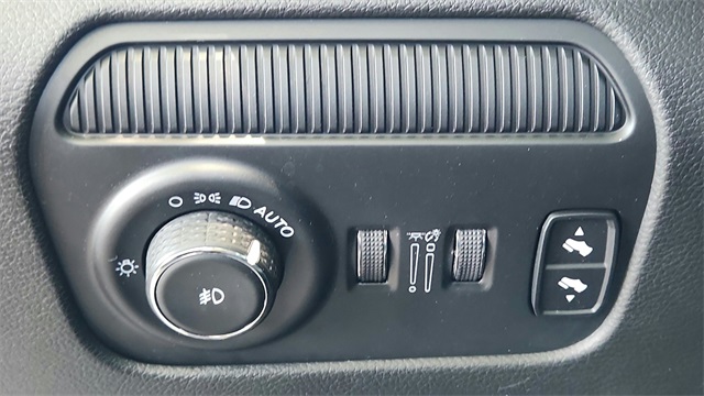 2024 Jeep Wagoneer L