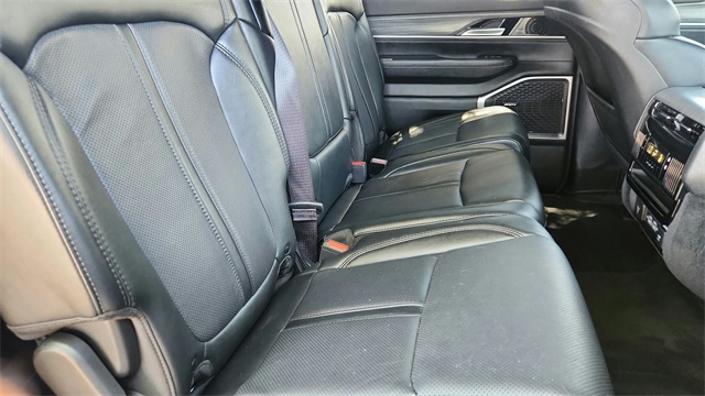 2024 Jeep Wagoneer L