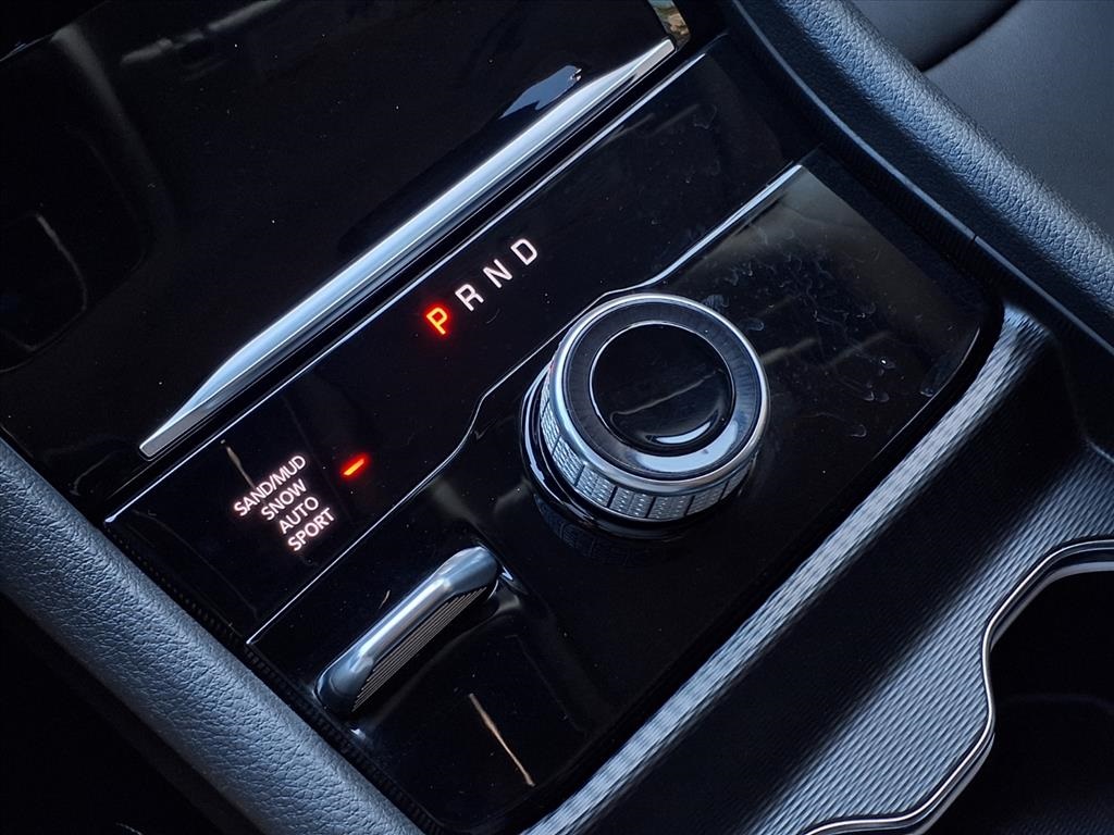 2024 Jeep Grand Cherokee Limited Blue at Legacy Ford