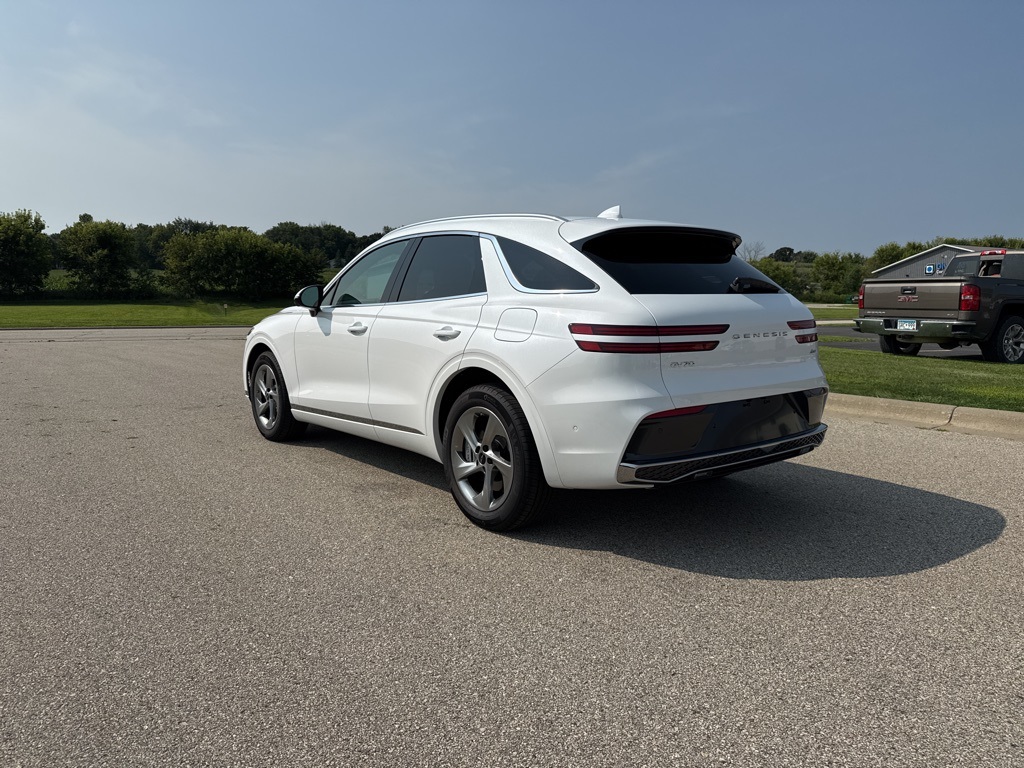 2026 Genesis GV70
