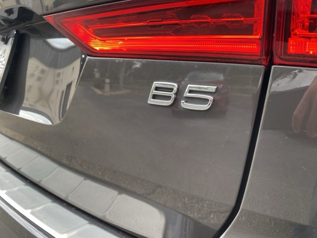 Used Car 2022 Volvo Xc60  B5 Momentum For Sale Under $30,000 In San Antonio, Texas