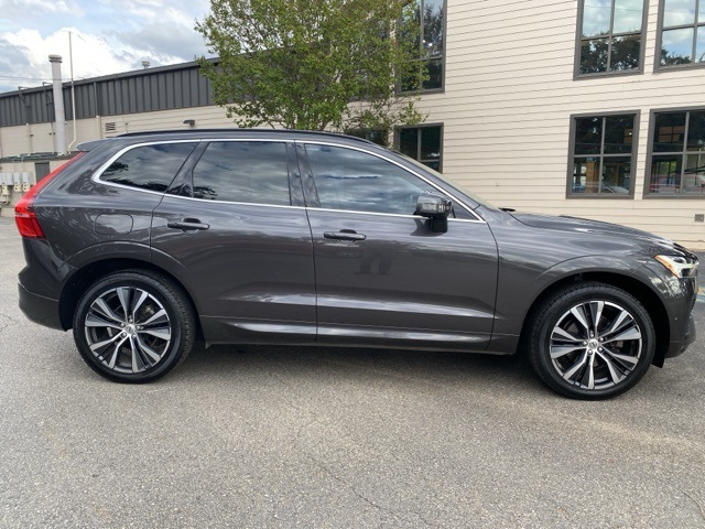 Used Car 2022 Volvo Xc60  B5 Momentum For Sale Under $30,000 In San Antonio, Texas