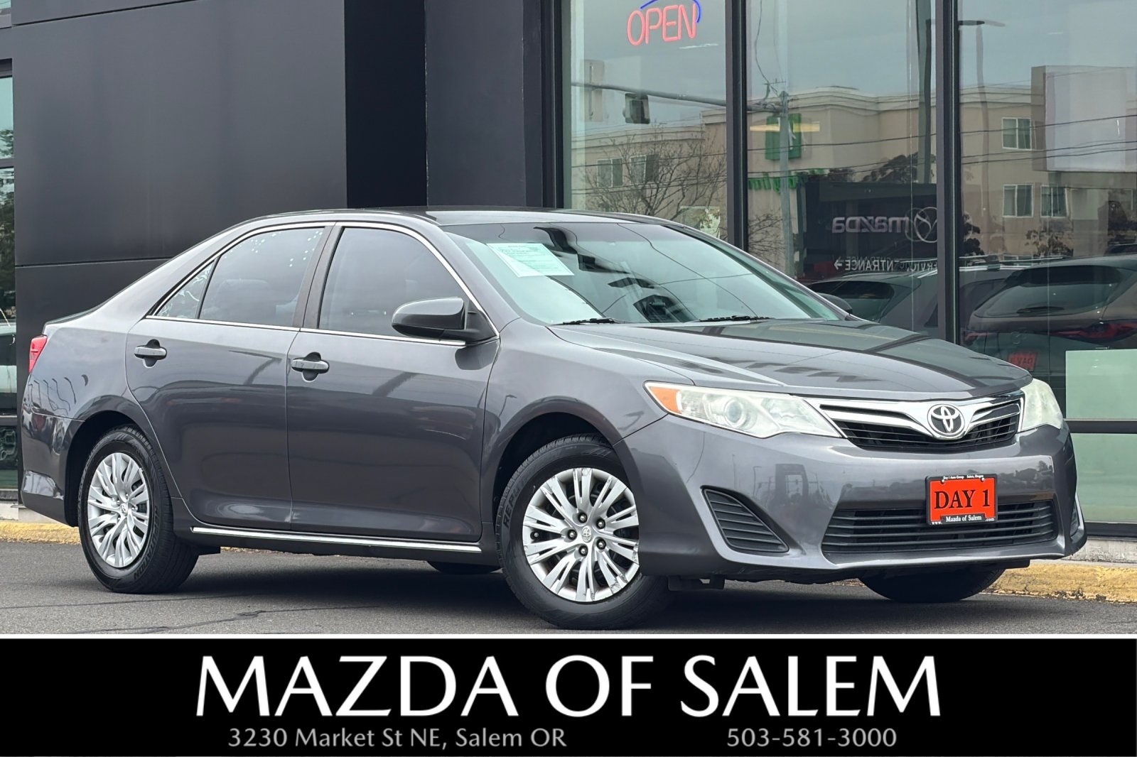 2014 Toyota Camry LE
