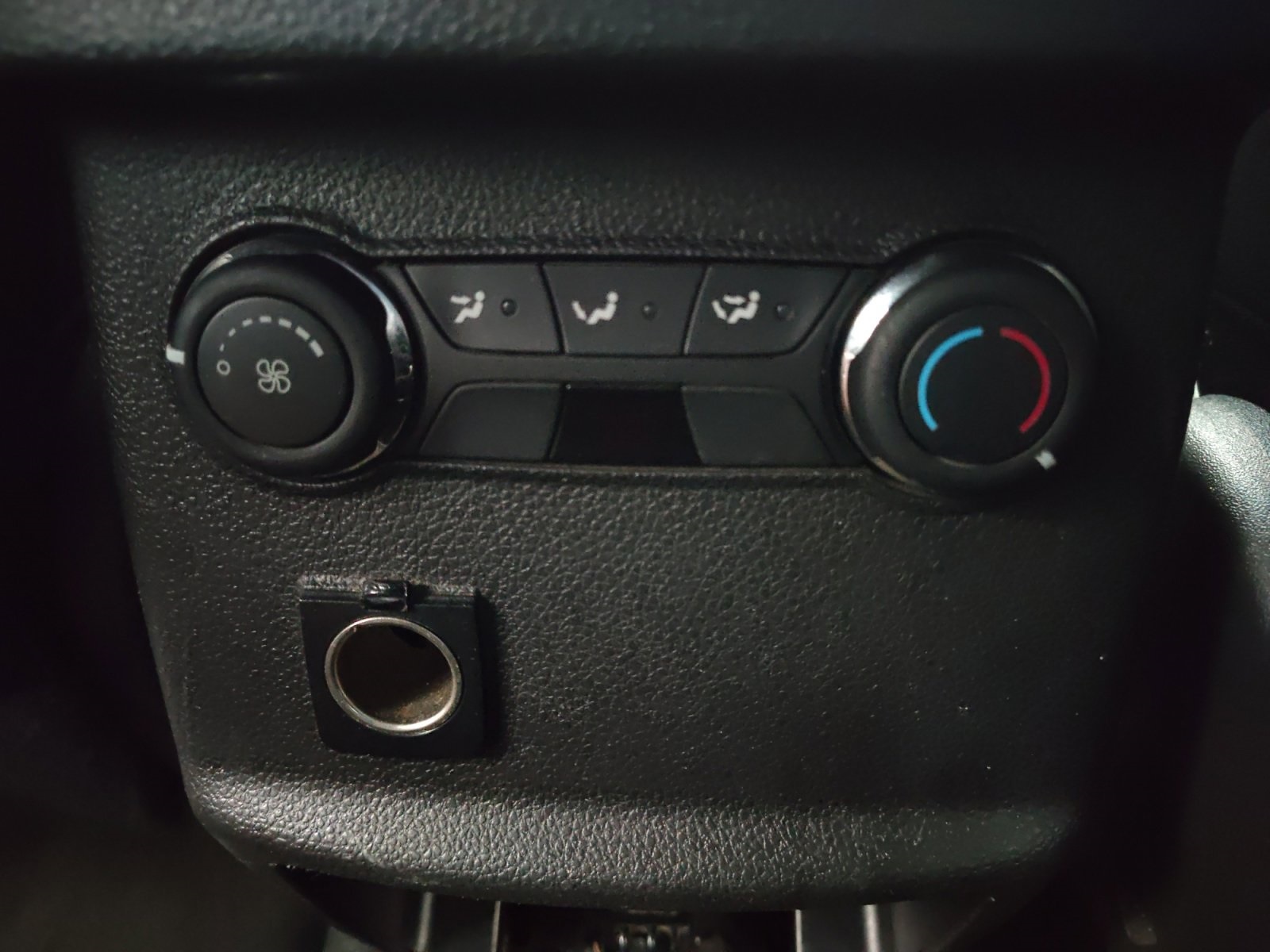 Used Car 2015 Ford Explorer  Xlt For Sale Under $15,000 In San Antonio, Texas