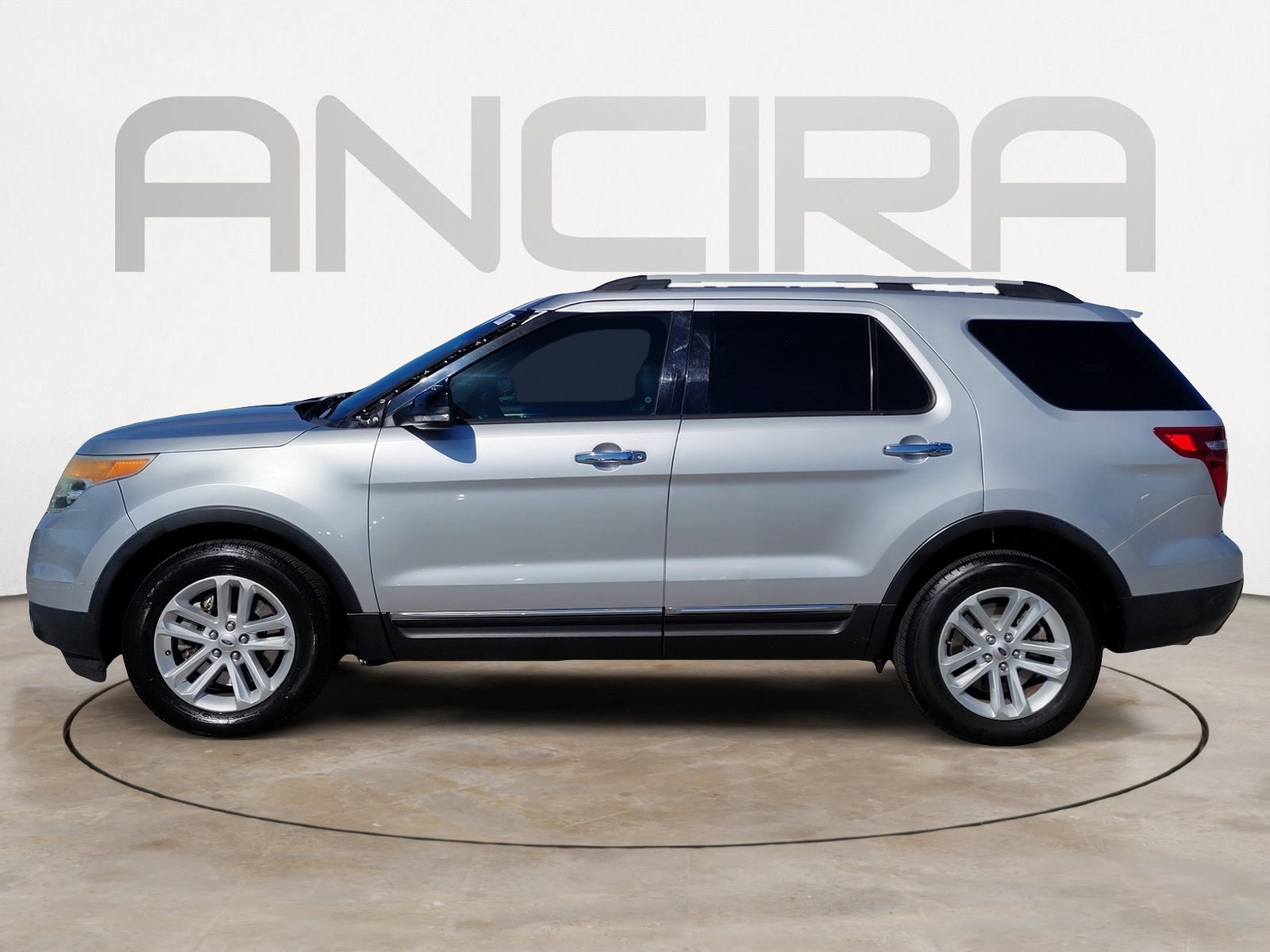 Used Car 2015 Ford Explorer  Xlt For Sale Under $15,000 In San Antonio, Texas