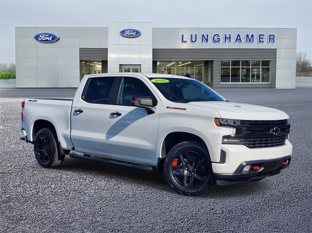 2022 Chevrolet Silverado 1500 RST Crew Cab 4WD