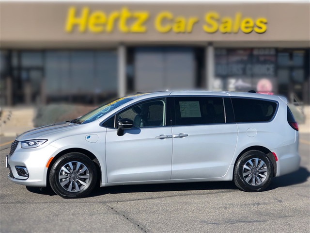 2024 Chrysler Pacifica Hybrid Select FWD