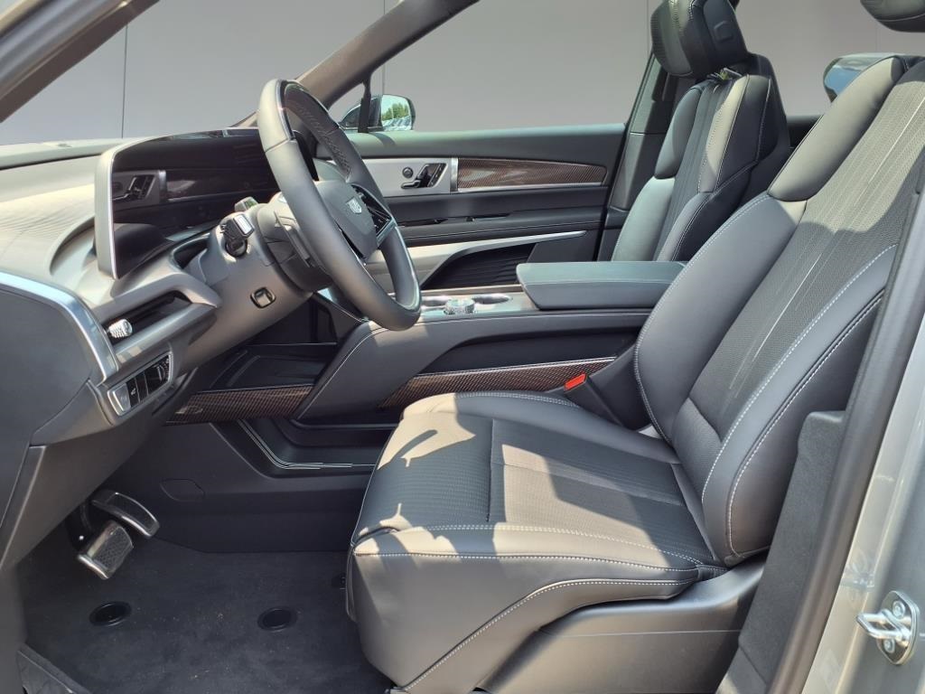 2026 Cadillac VISTIQ LUXURY - 10