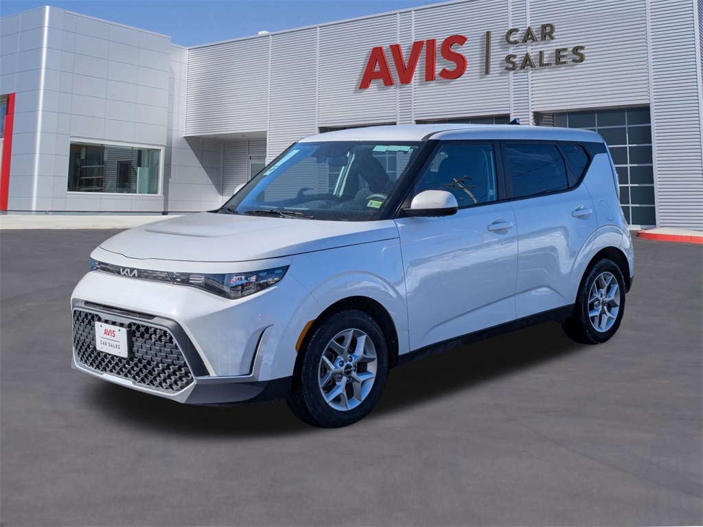2024 Kia Soul LX FWD