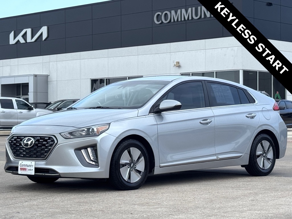 2022 Hyundai Ioniq Hybrid SE - 0
