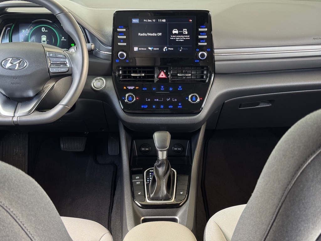 2022 Hyundai Ioniq Hybrid SE - 4