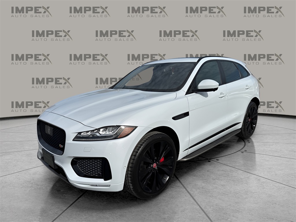 2018 Jaguar F-PACE S's photo