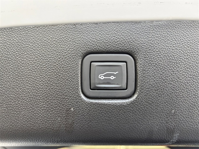Used Car 2022 Chevrolet Blazer  Lt For Sale Under $25,000 In San Antonio, Texas