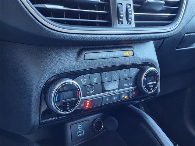 2021 Ford Escape Hybrid