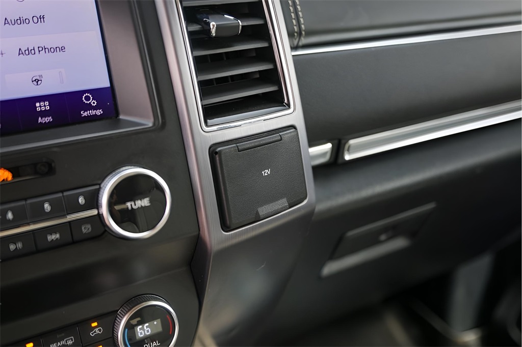 Used Car 2020 Ford Expedition  Platinum For Sale Under $35,000 In Austin, Texas