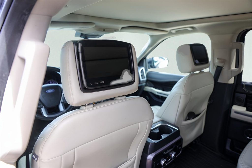 Used Car 2020 Ford Expedition  Platinum For Sale Under $35,000 In Austin, Texas