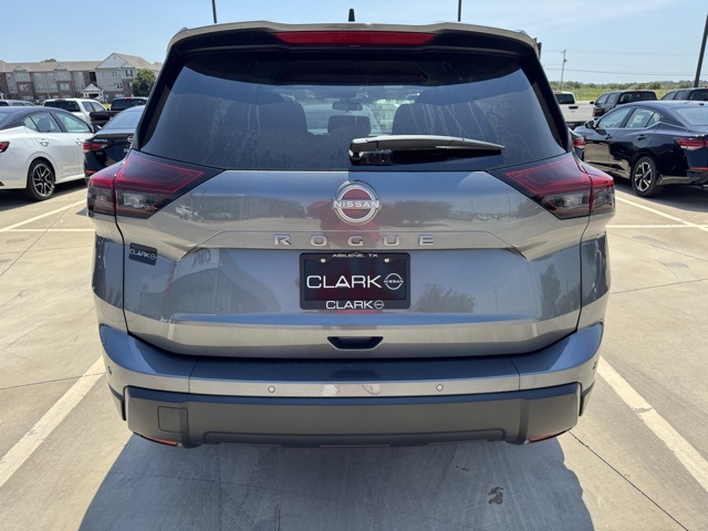 2026 Nissan Rogue S photo 7