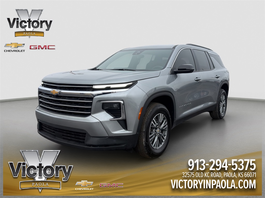 2025 Chevrolet Traverse LT FWD