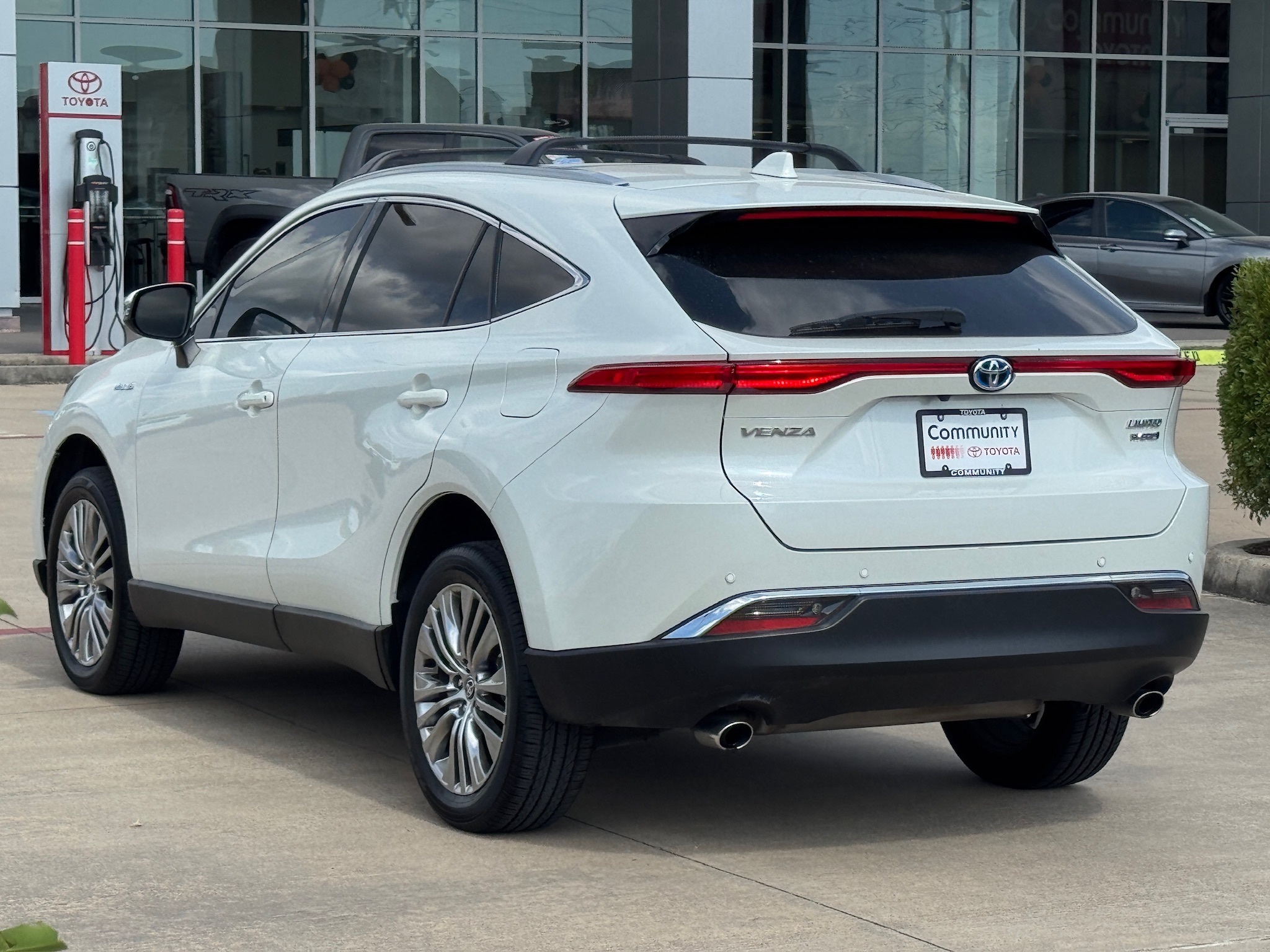 2021 Toyota Venza Limited  at Gullo Toyota