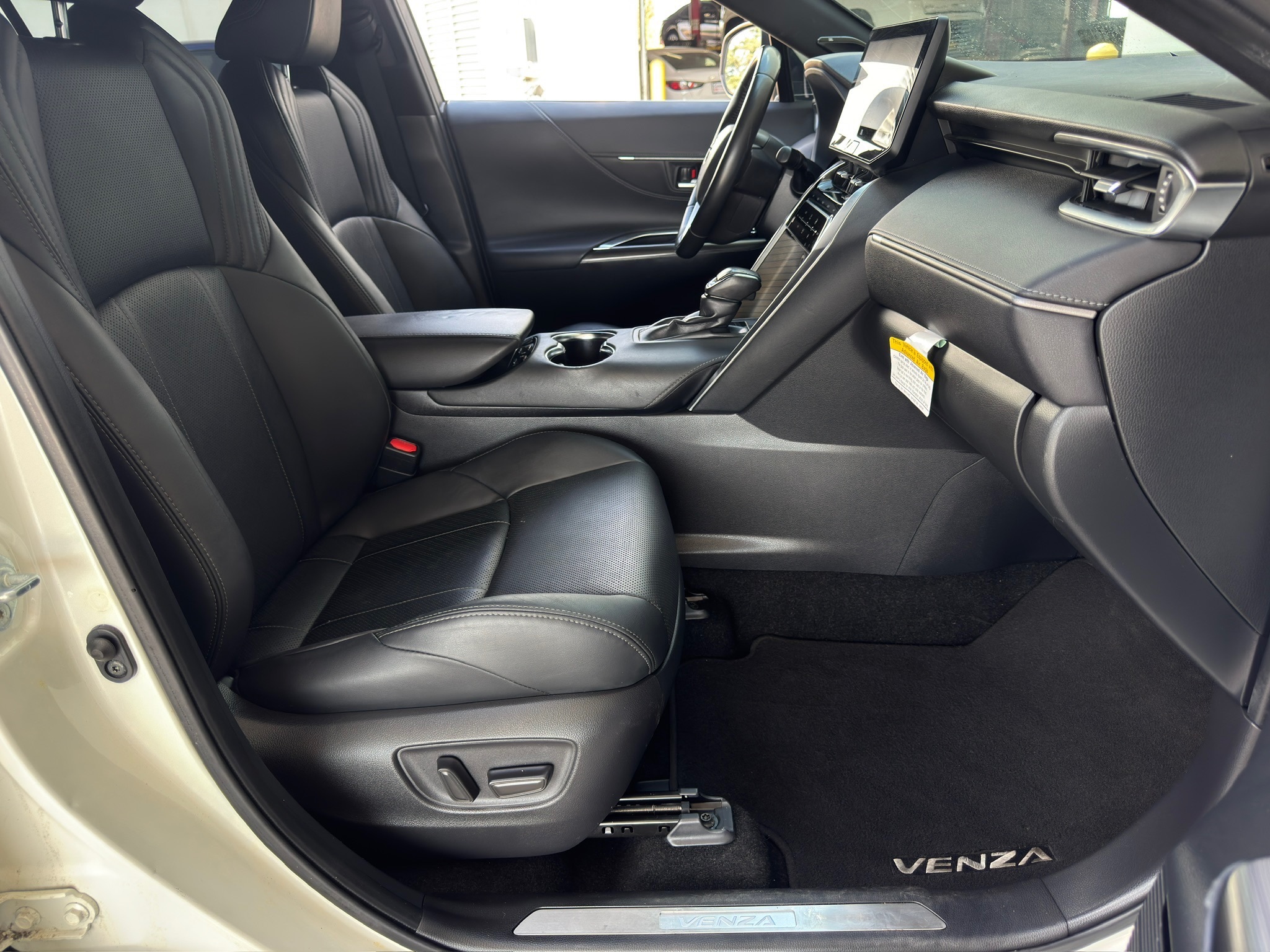 2021 Toyota Venza Limited  at Gullo Toyota