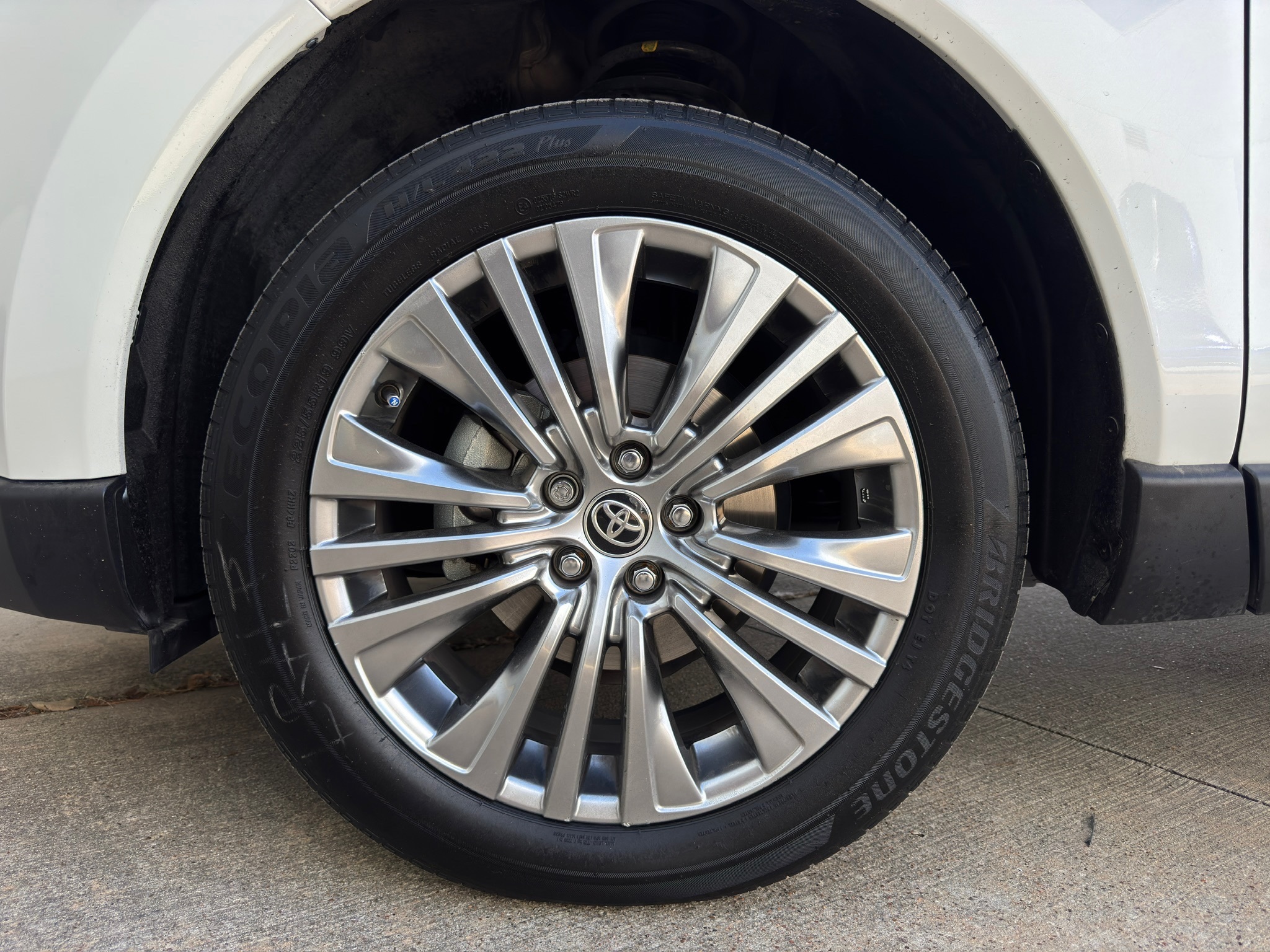 2021 Toyota Venza Limited  at Gullo Toyota