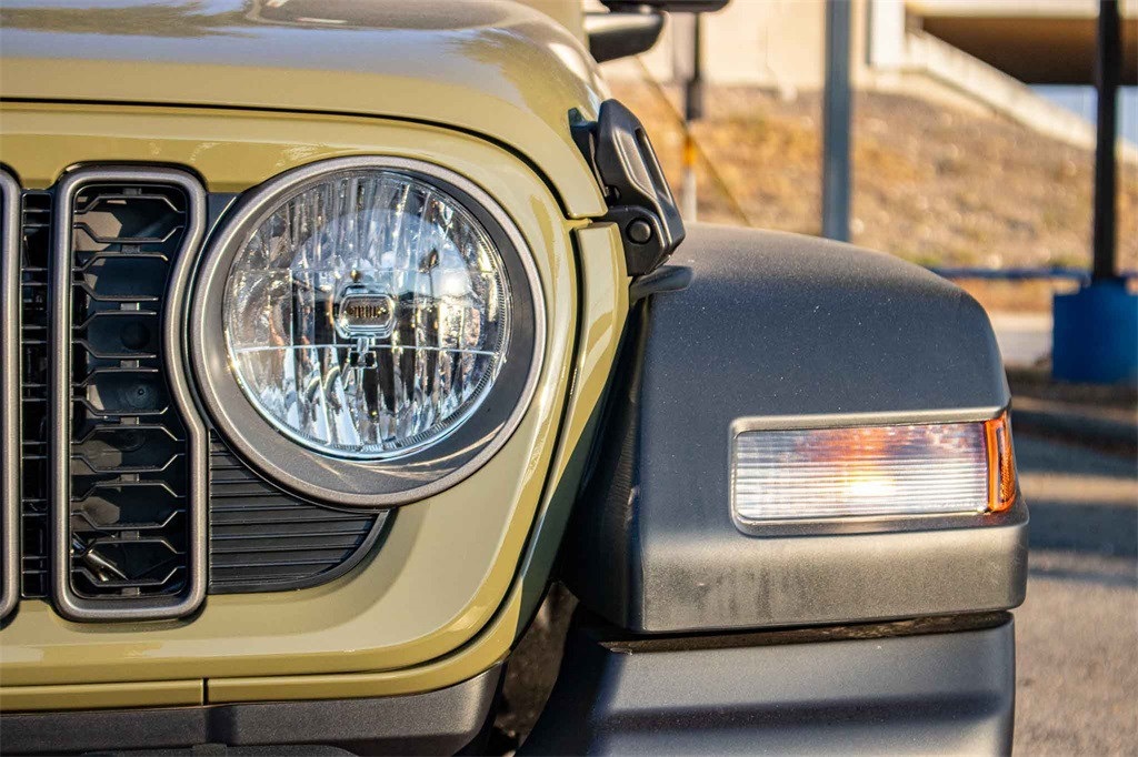 New Car 2025 Jeep Wrangler  Sport For Sale Under $40,000 In San Marcos, Texas