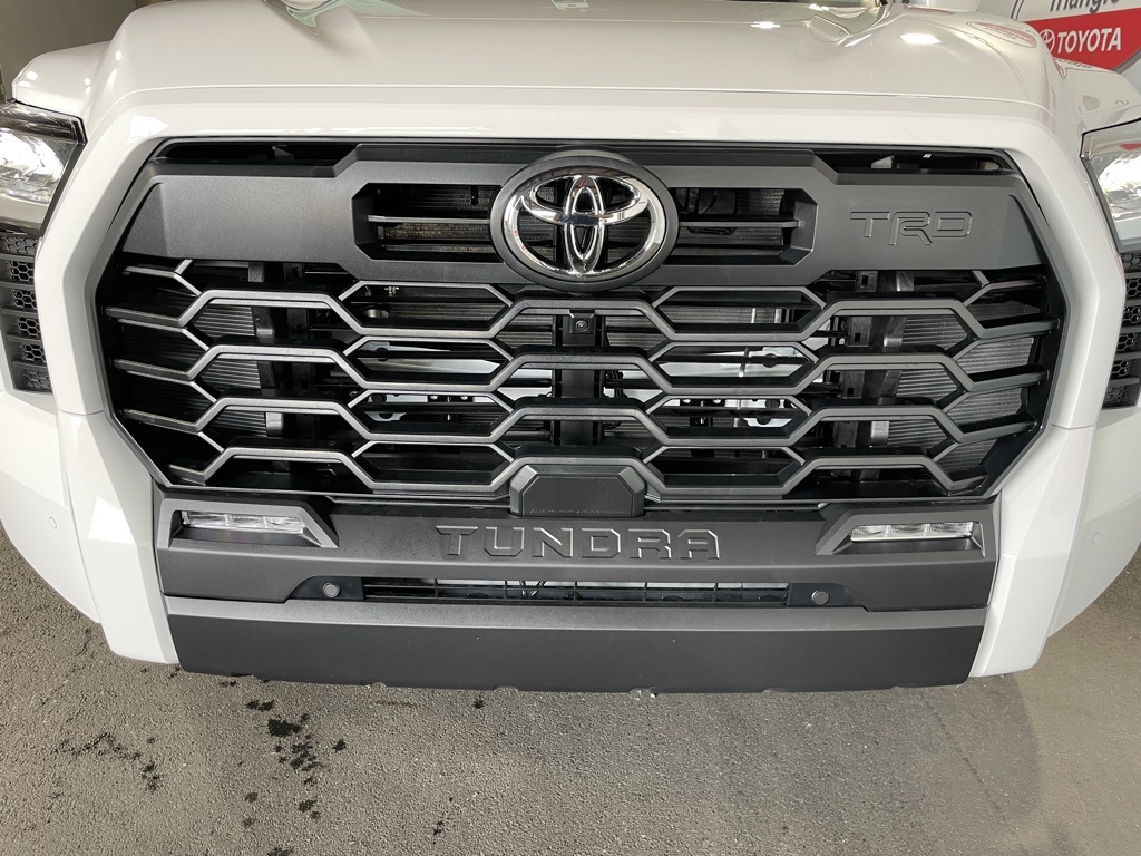 Thumbnail: 2025 Toyota Tundra - 11