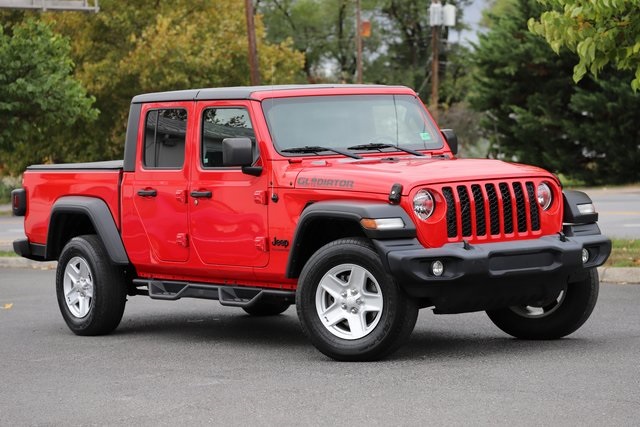 2020 Jeep Gladiator Sport Crew Cab 4WD