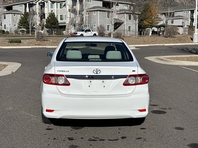 2011 Toyota Corolla photo 4
