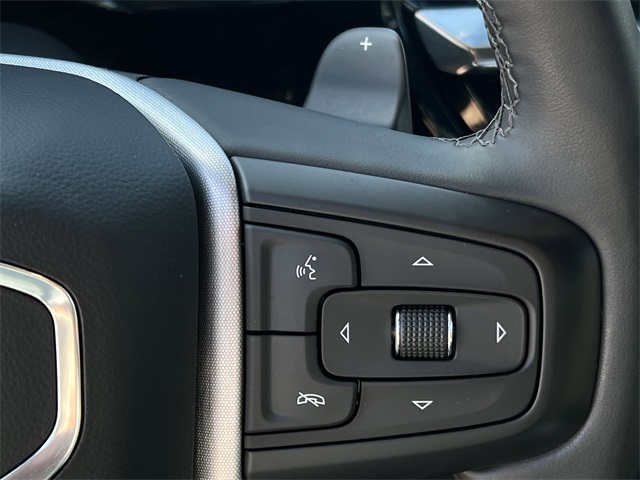 2023 GMC Sierra 1500 SLT - 11