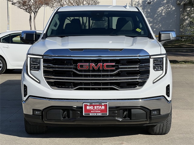 2023 GMC Sierra 1500 SLT - 4