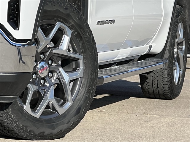 2023 GMC Sierra 1500 SLT - 6