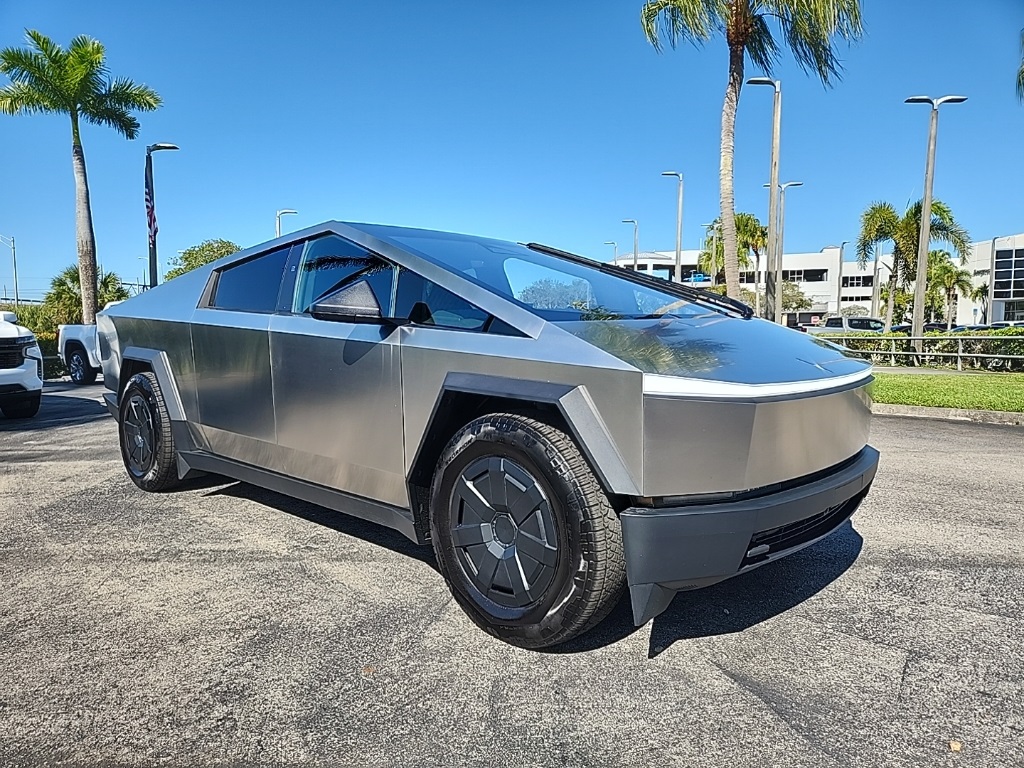 2025 Tesla Cybertruck Crew Cab AWD