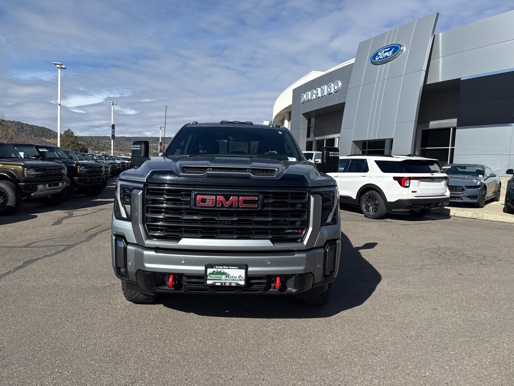 2024 Gmc Sierra HD AT4 photo 2
