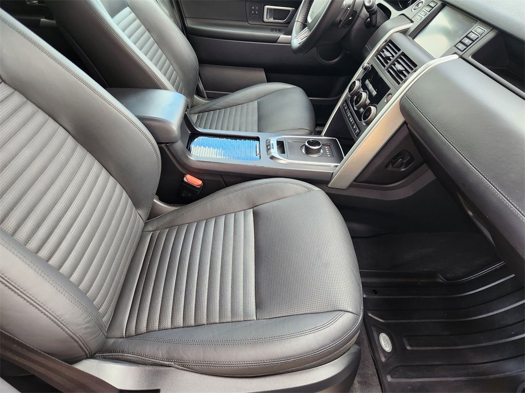 2018 Land Rover Discovery Sport HSE Luxury White at Big Star Buick GMC