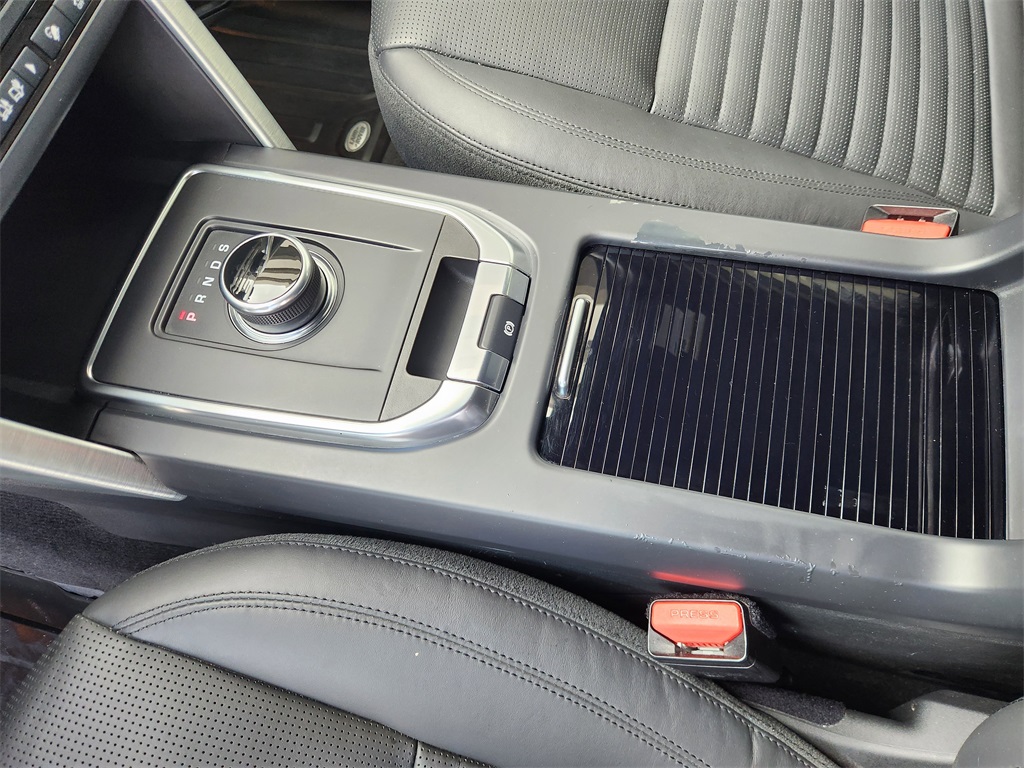 2018 Land Rover Discovery Sport HSE Luxury White at Big Star Buick GMC