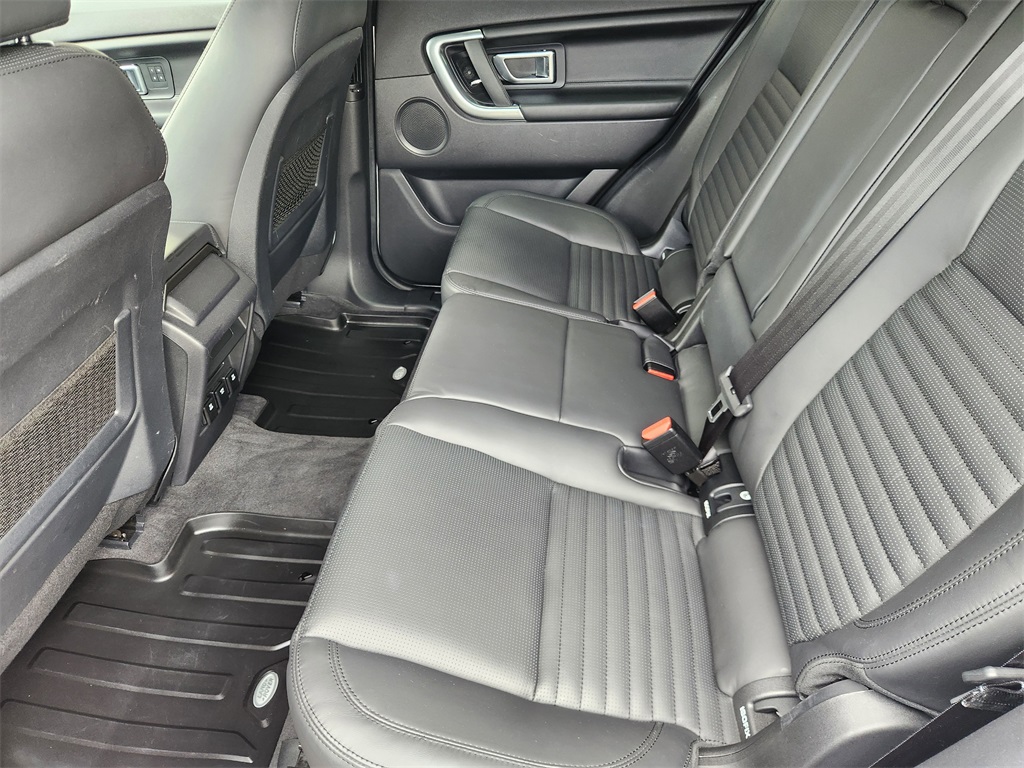 2018 Land Rover Discovery Sport HSE Luxury White at Big Star Buick GMC