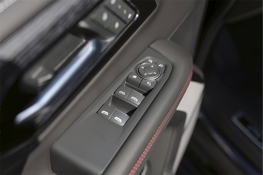 Used Car 2025 Gmc Yukon  At4 Ultimate For Sale Under $100,000 In Austin, Texas