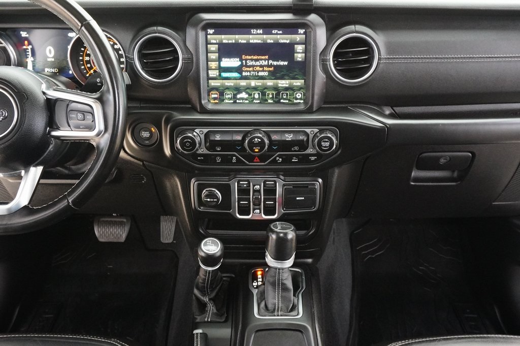 Used Car 2020 Jeep Gladiator  Overland For Sale Under $30,000 In Weatherford, Texas