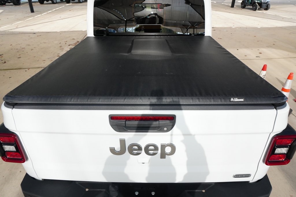 Used Car 2020 Jeep Gladiator  Overland For Sale Under $30,000 In Weatherford, Texas