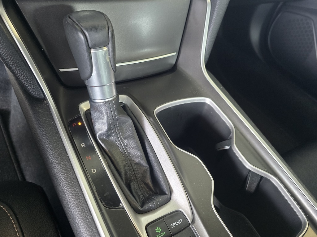 Thumbnail: 2021 Honda Accord - 21