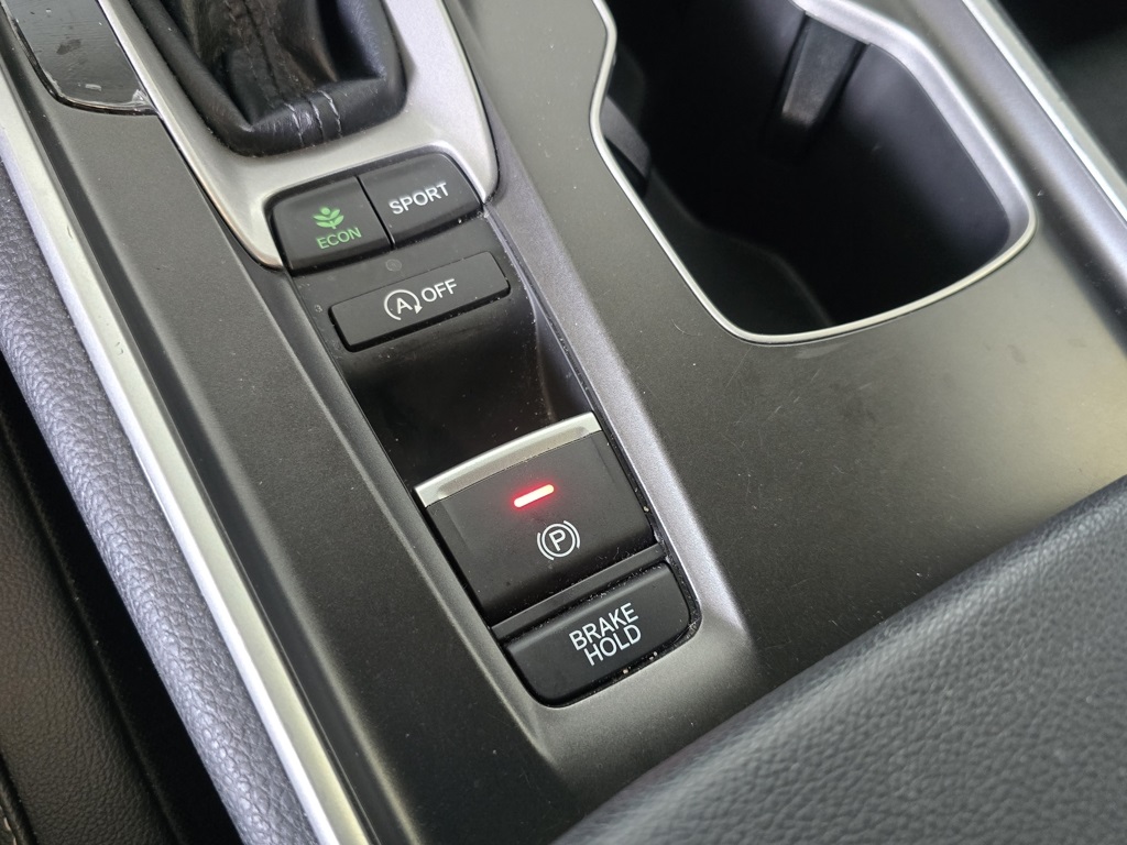 Thumbnail: 2021 Honda Accord - 22