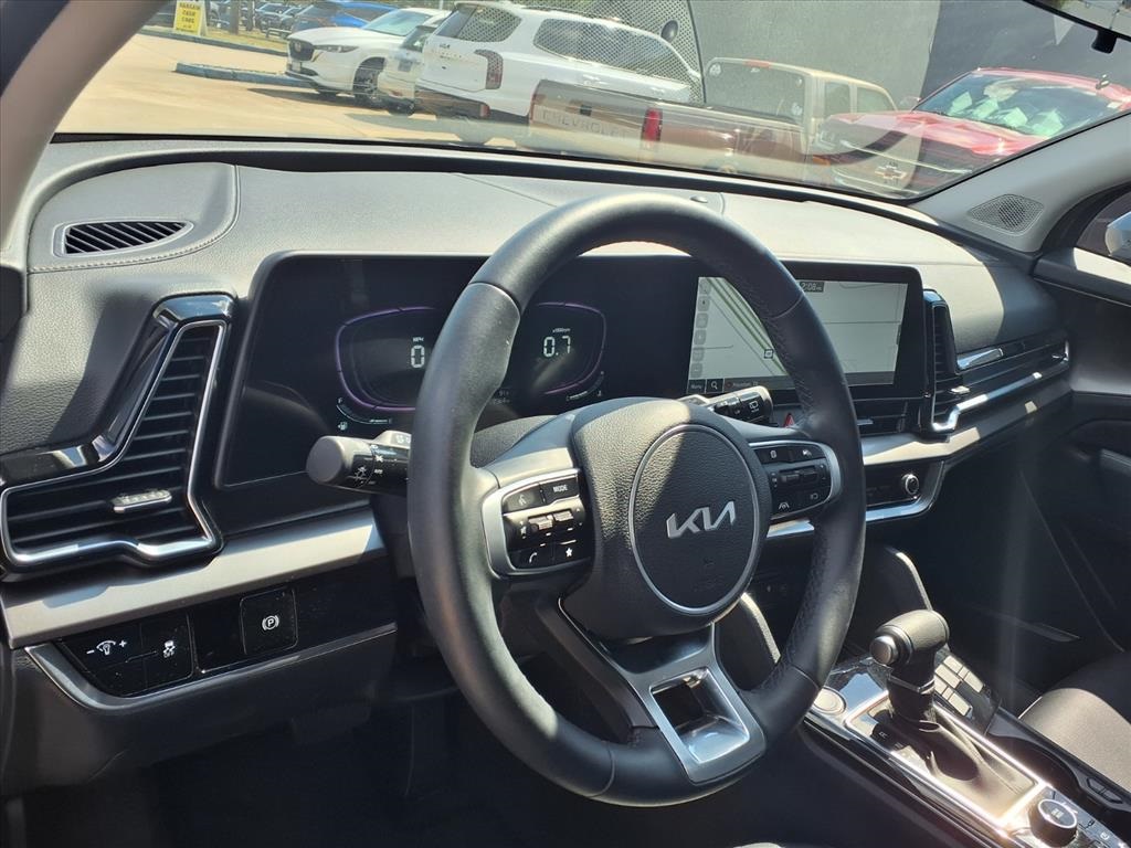2025 Kia Sportage EX - 10