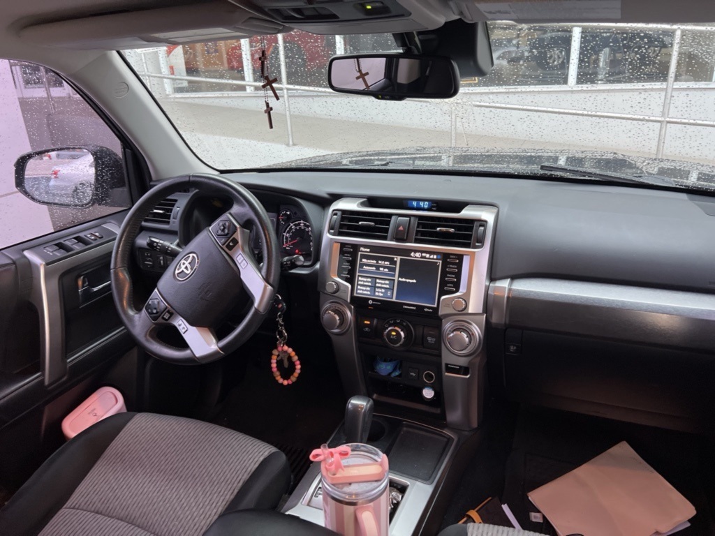 Thumbnail: 2020 Toyota 4Runner - 16