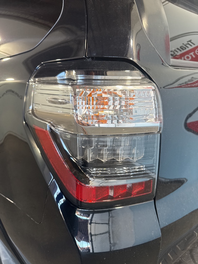 Thumbnail: 2020 Toyota 4Runner - 29